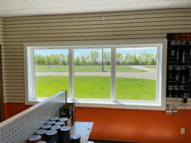 fixed windows, picture windows, stationary windows, non-opening windows, large glass windows, sealed unit windows, Thunder Bay windows, custom home windows, energy efficient fixed glass, Northwestern Ontario window installation