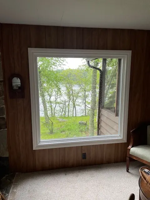 fixed windows, picture windows, stationary windows, non-opening windows, large glass windows, sealed unit windows, Thunder Bay windows, custom home windows, energy efficient fixed glass, Northwestern Ontario window installation