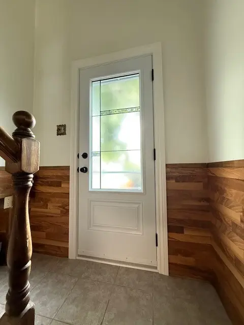 Doors installed, Entrance Door, Kenora, Fort Frances, Dryden, Sioux Lookout