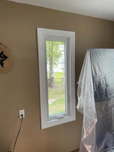 Awnings, Casements, install and supply, Northwestern Ontario, Fort Frances, Kenora, Dryden, Sioux Lookout