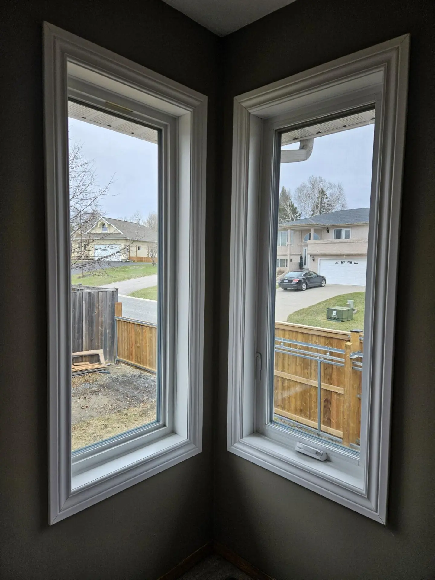 Awnings, Casements, install and supply, Northwestern Ontario, Fort Frances, Kenora, Dryden, Sioux Lookout