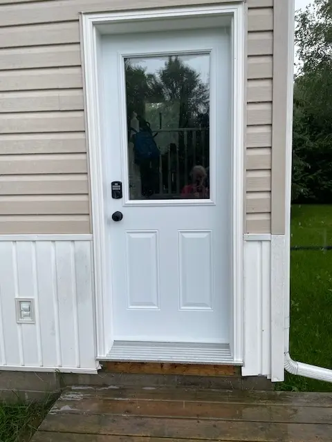Entry Doors with Doorlite in Northwestern Ontario | Custom, Durable & Energy-Efficient, install and supply, Northwestern Ontario, Fort Frances, Kenora, Dryden, Sioux Lookout