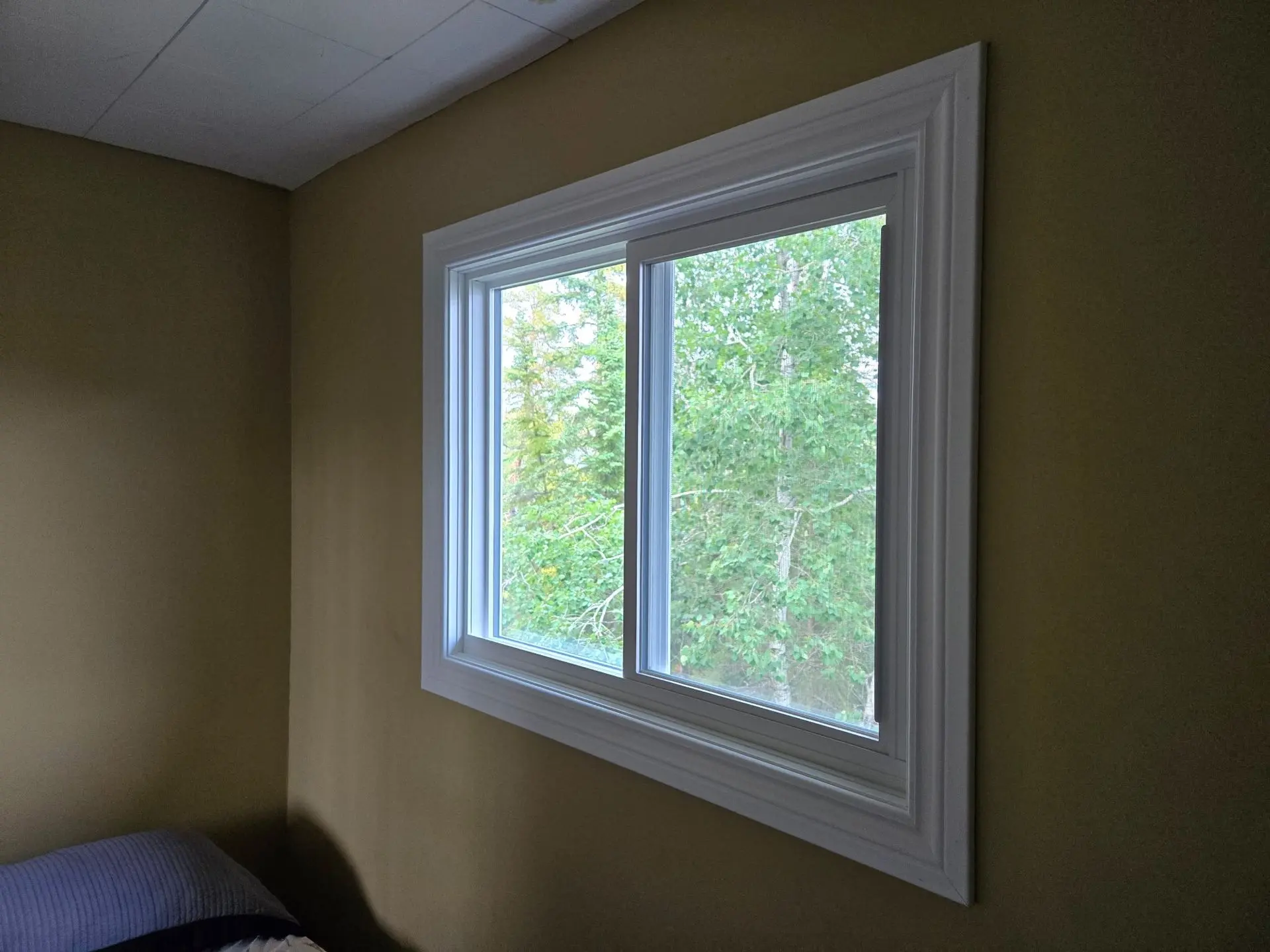 windows installed, install and supply, Northwestern Ontario, Fort Frances, Kenora, Dryden, Sioux Lookout