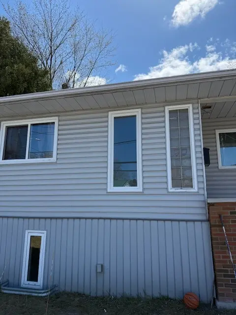 Fixed Windows, install and supply, Northwestern Ontario, Fort Frances, Kenora, Dryden, Sioux Lookout