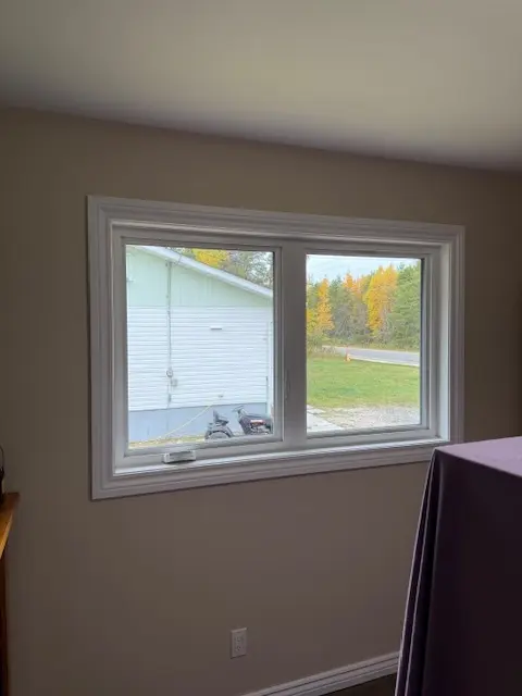 Windows, combination-shaped, energy efficient, install and supply, Northwestern Ontario, Fort Frances, Kenora, Dryden, Sioux Lookout