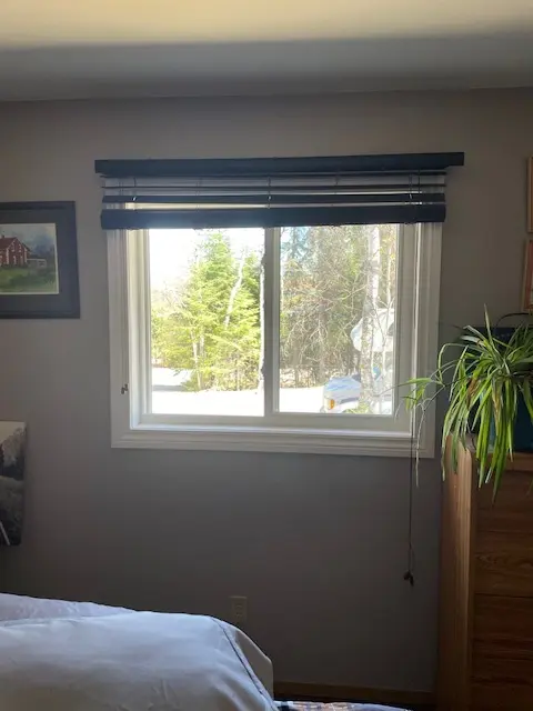 Single Slider Window, White Vinyl Window, Fort Frances, Kenora, Dryden, Sioux Lookout, Ontario, Canada, Northwestern Ontario, Installation, Supply