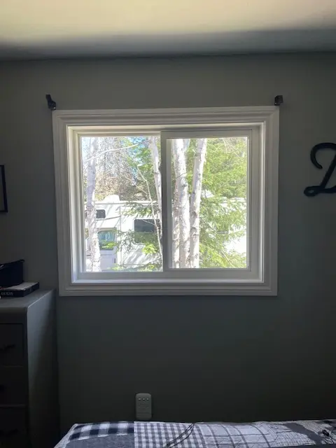 Single Slider Window, White Vinyl Window, Fort Frances, Kenora, Dryden, Sioux Lookout, Ontario, Canada, Northwestern Ontario, Installation, Supply